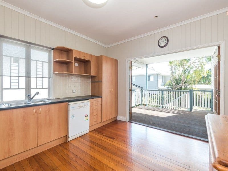 107 Dunellan Street, Greenslopes QLD 4120, Greenslopes - Thumbnail 7