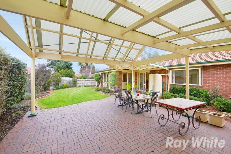 14 Roxanne Close, SCORESBY VIC 3179, Scoresby - Thumbnail 4