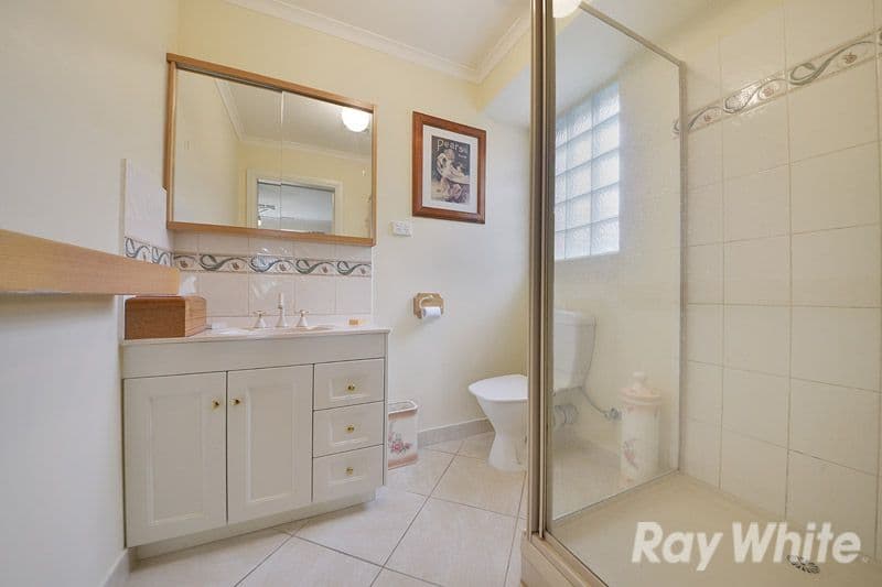 14 Roxanne Close, SCORESBY VIC 3179, Scoresby - Thumbnail 5