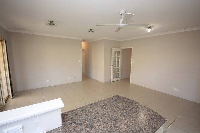 7a Haslemere Way, Morley WA 6062, Morley - Thumbnail 7