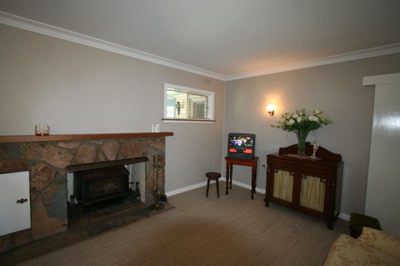 124 East Street, TENTERFIELD NSW 2372, Tenterfield - Thumbnail 7