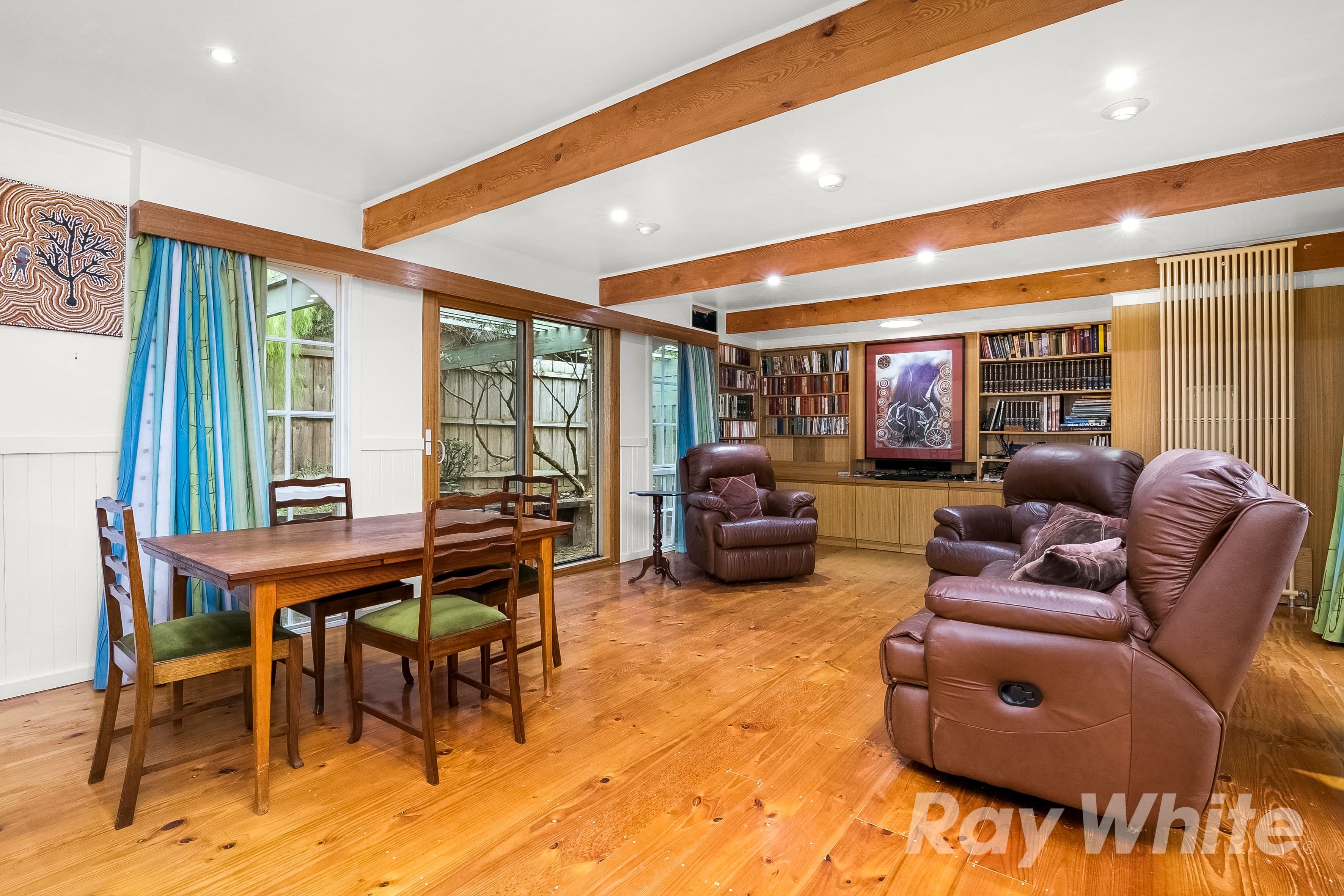 2 Bunker Crescent, Glen Waverley VIC 3150, Glen Waverley - Thumbnail 4