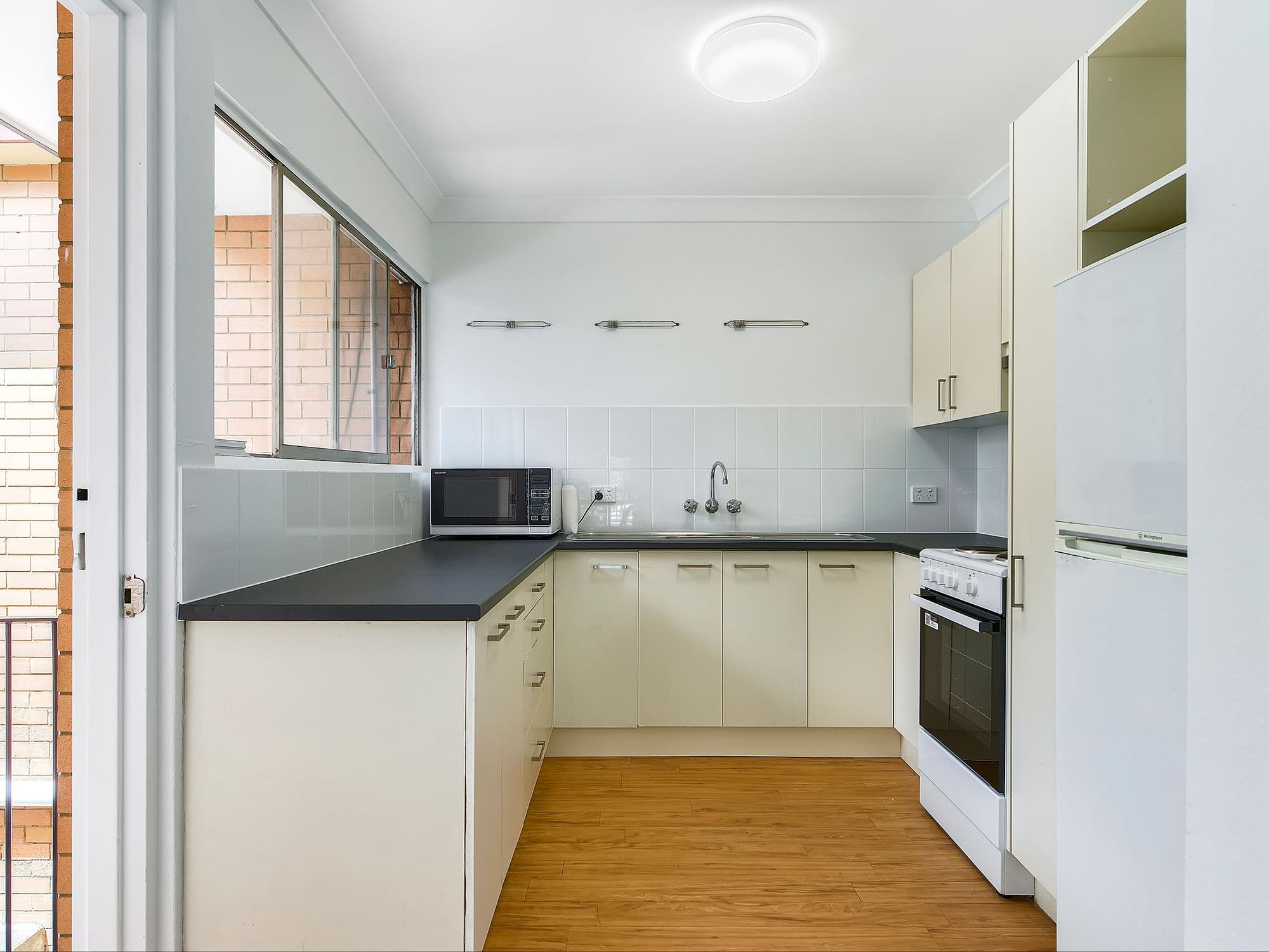 19 Young Street, Milton QLD 4064, Milton - Thumbnail 4
