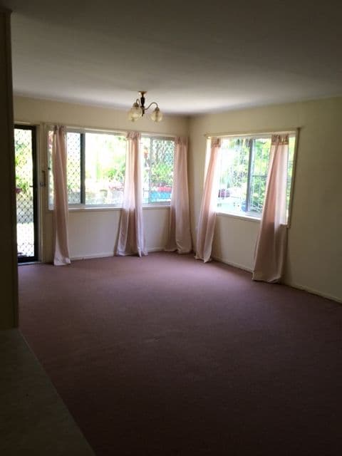 42 Tamborine Street, MERMAID WATERS QLD 4218, Mermaid Beach - Thumbnail 3
