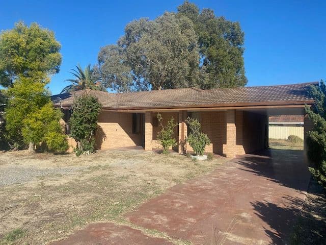 53 Tewson Road, Camillo WA 6111, Camillo - Thumbnail 2