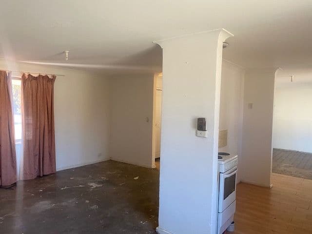 53 Tewson Road, Camillo WA 6111, Camillo - Thumbnail 6