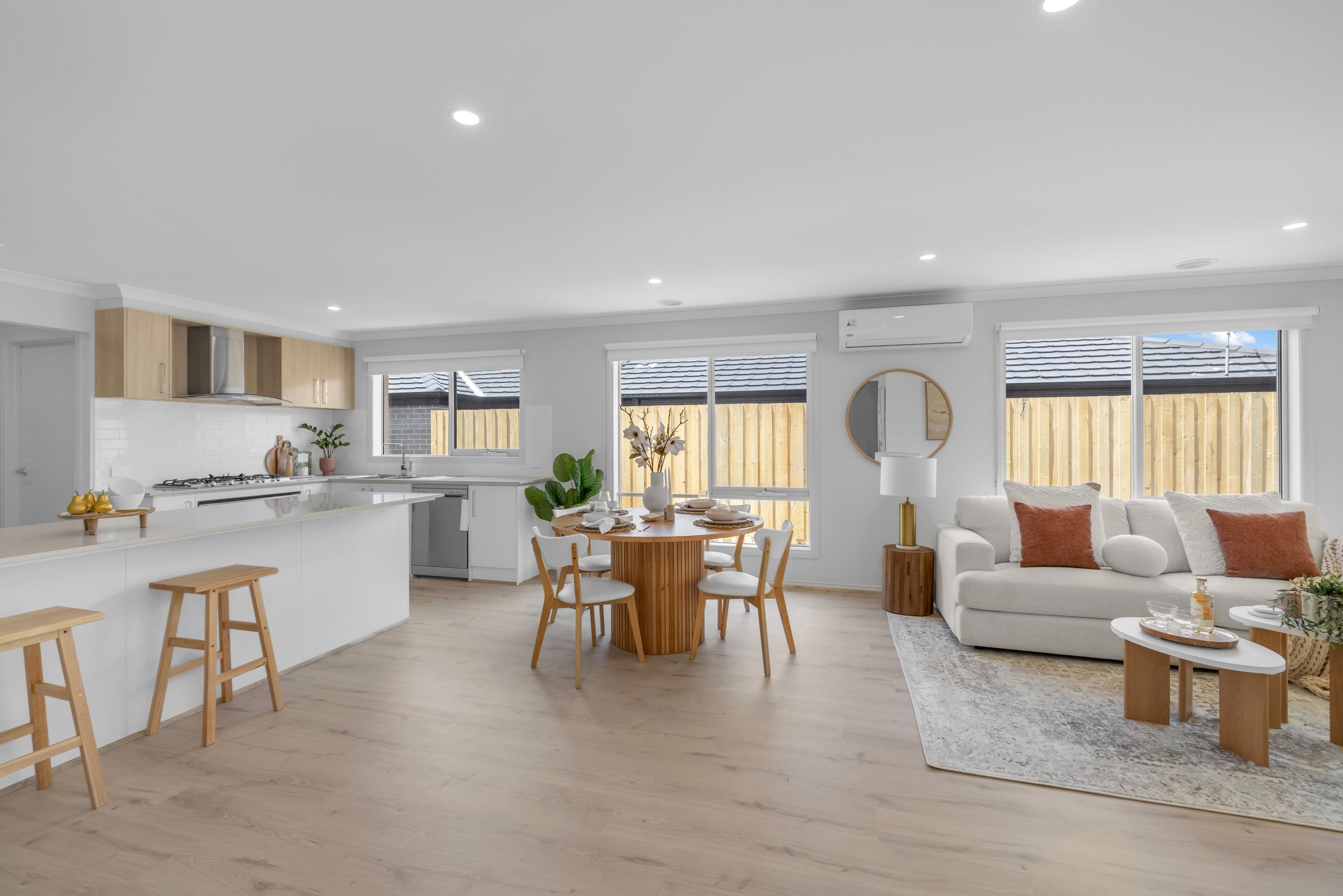 11 Ballast Drive, Warragul VIC 3820, Warragul - Thumbnail 2