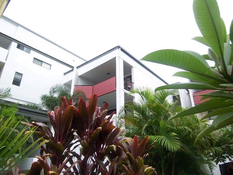 1884 Logan Road, UPPER MOUNT GRAVATT QLD 4122, Upper Mount Gravatt - Thumbnail 3