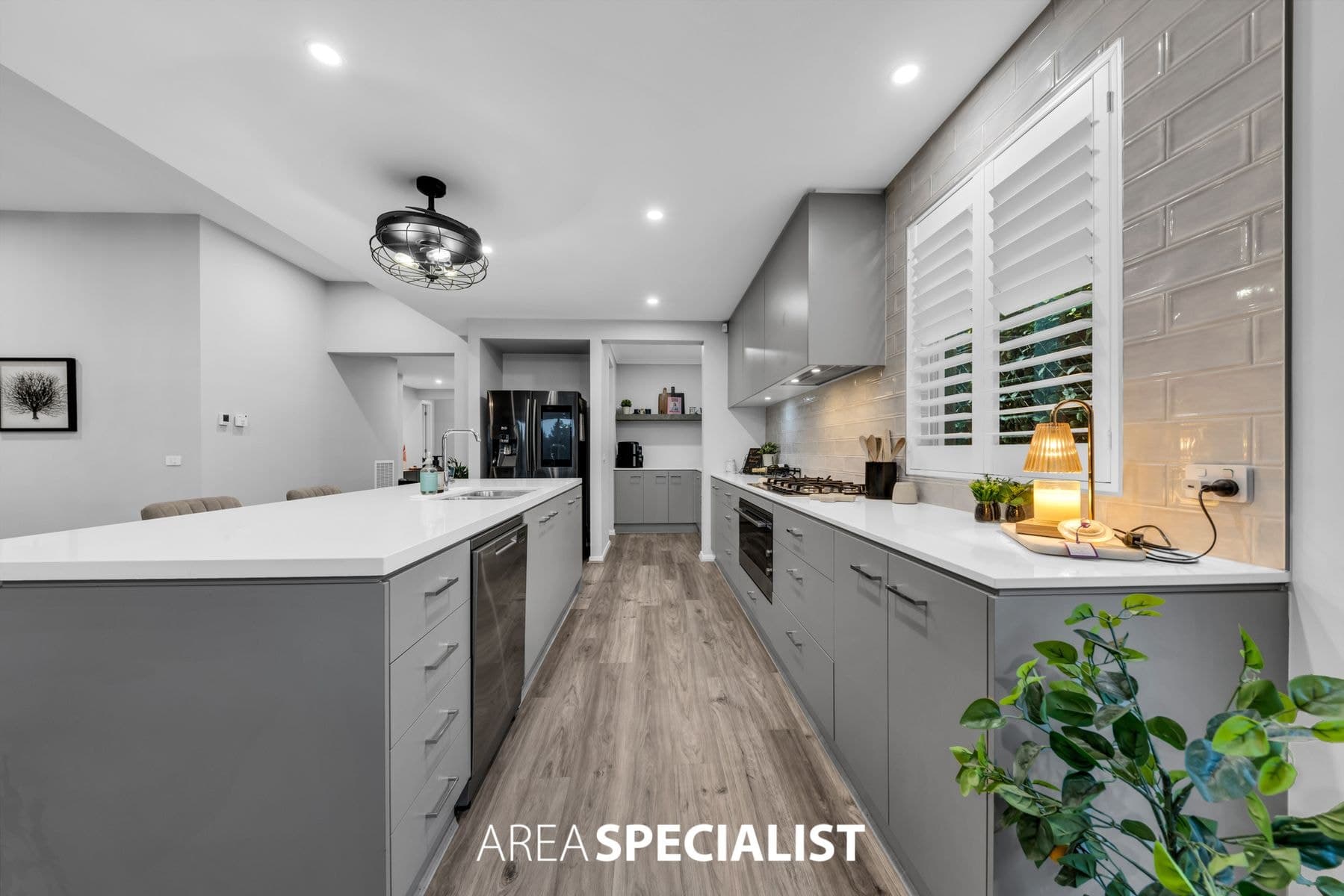 4 Thoroughbred Drive, Clyde North, VIC 3978, Clyde North - Thumbnail 6