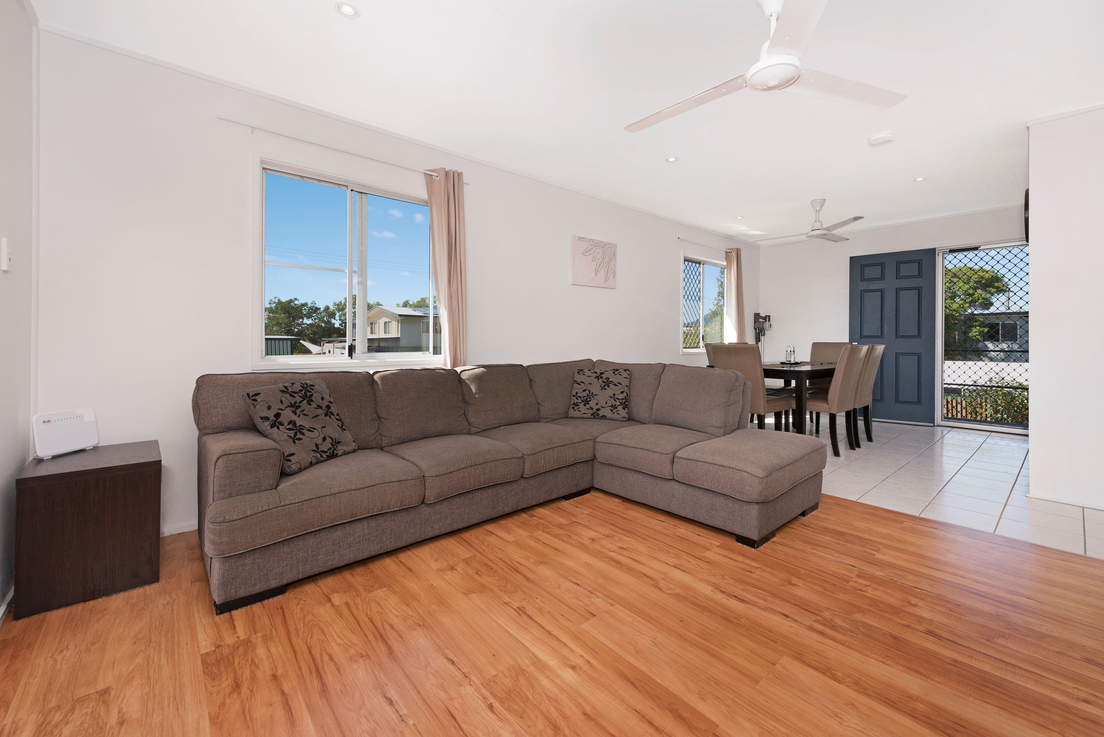2 Majanna Street, Mount Louisa QLD 4814, Mount Louisa - Thumbnail 3