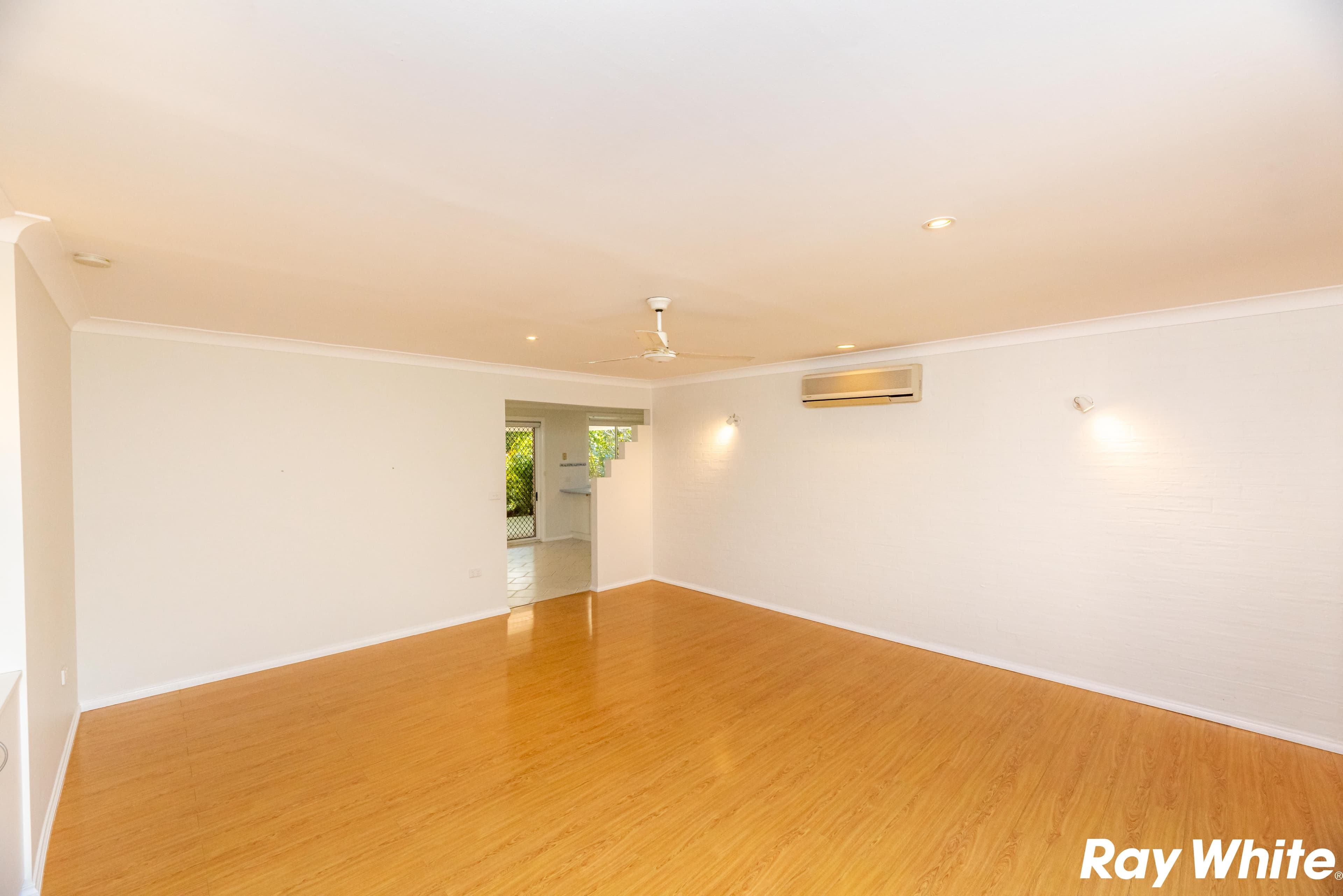 25 King George Parade, Forster - Thumbnail 3