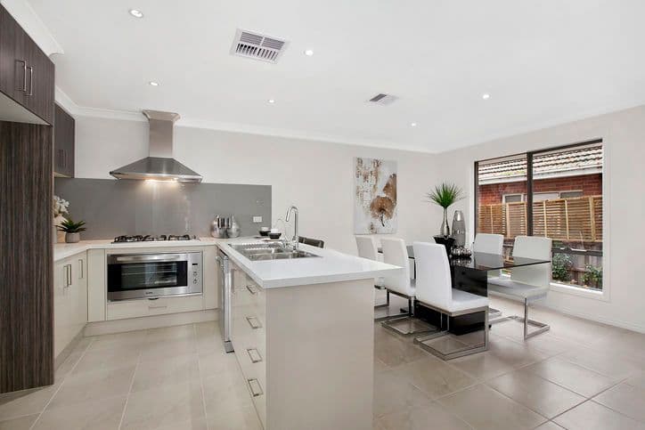 80 McKean Street, BOX HILL NORTH VIC 3129, Box Hill North - Thumbnail 3