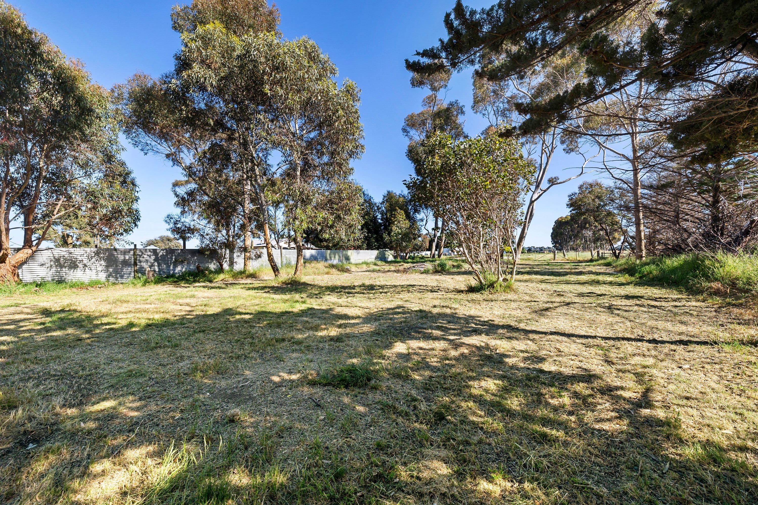 52 Campbell Street, Streatham VIC 3351, Streatham - Thumbnail 3