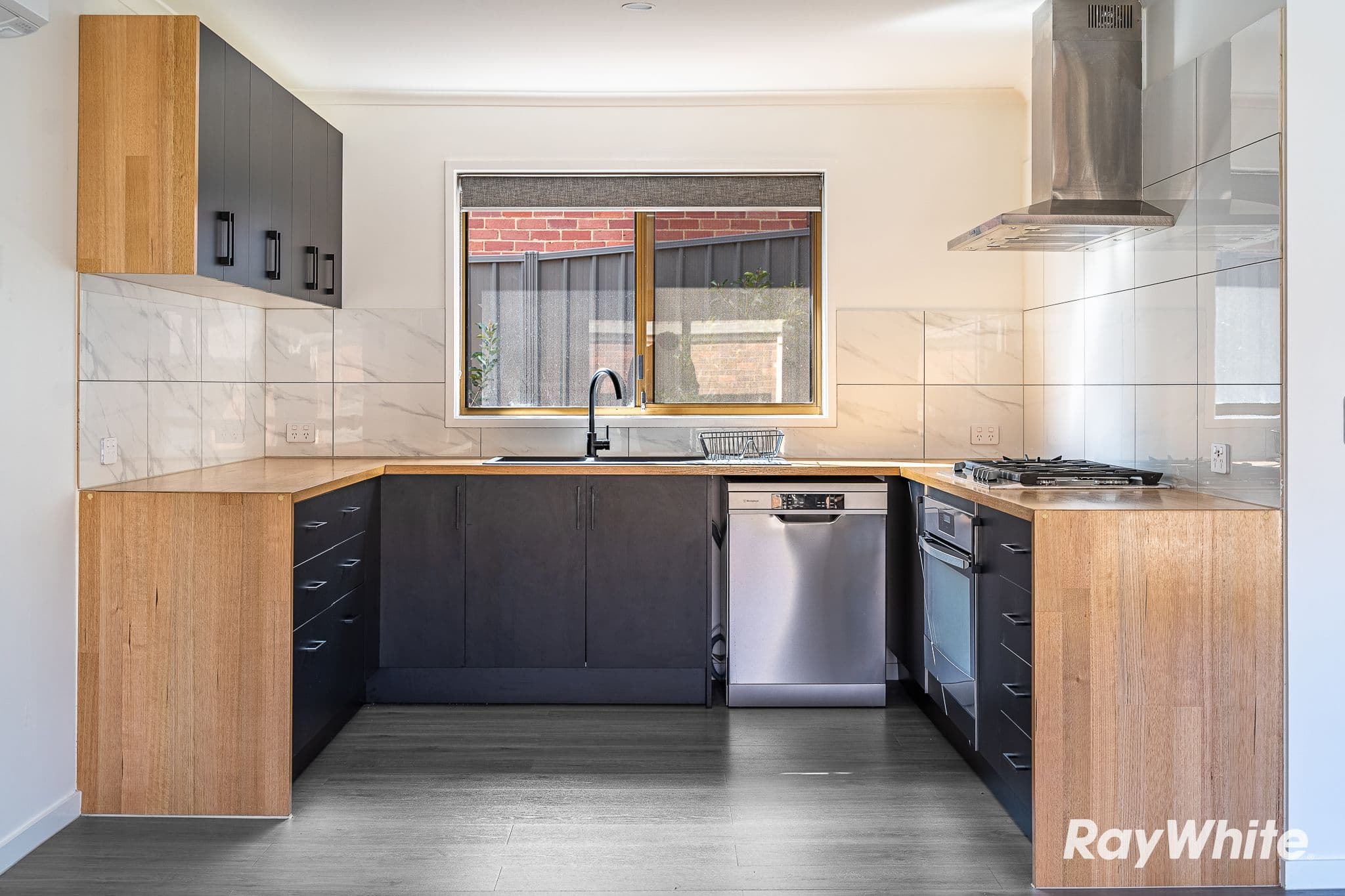 14 Michelsen Street, North Bendigo VIC 3550, North Bendigo - Thumbnail 4
