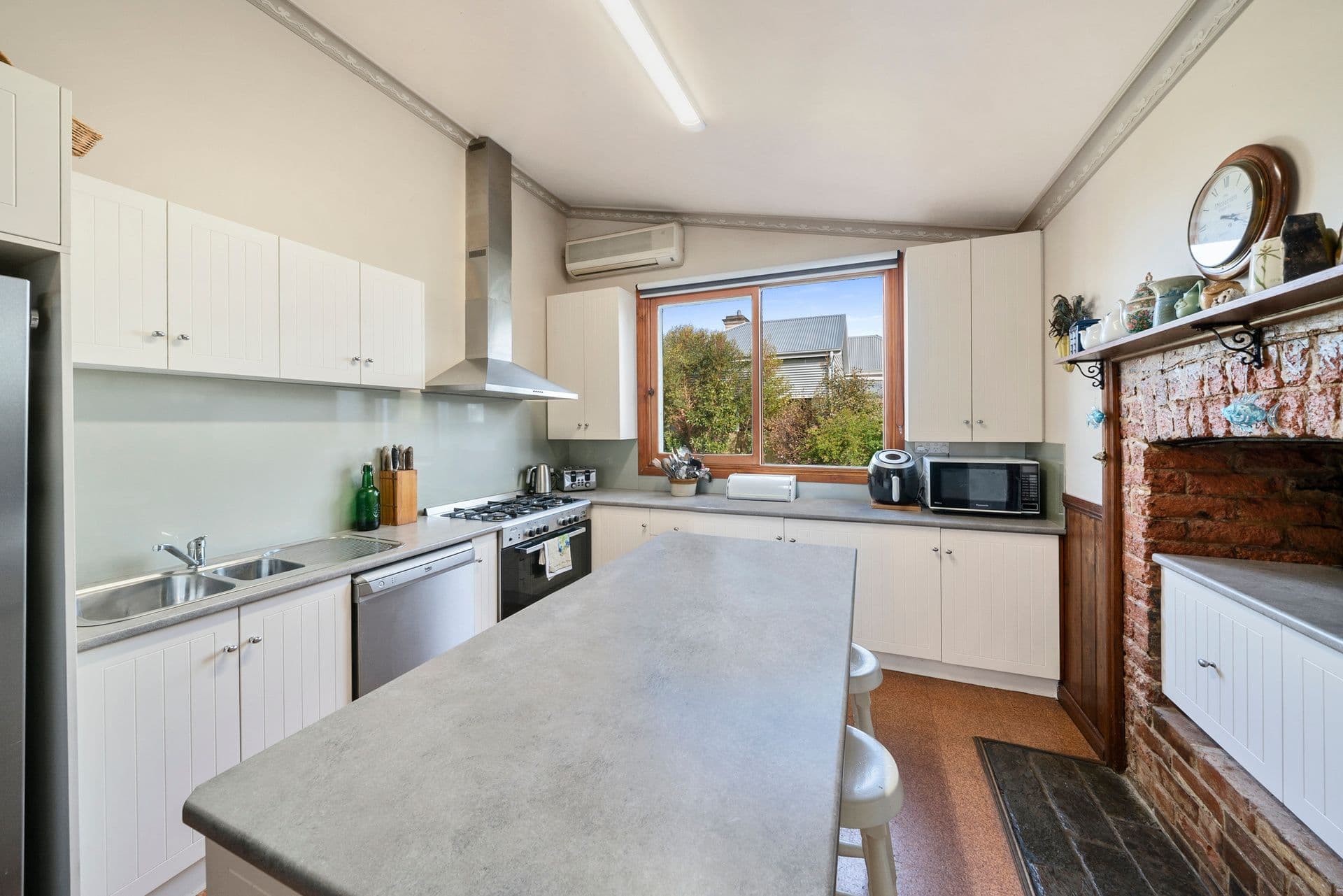 18 Barkly Street, Benalla VIC 3672, Benalla - Thumbnail 5