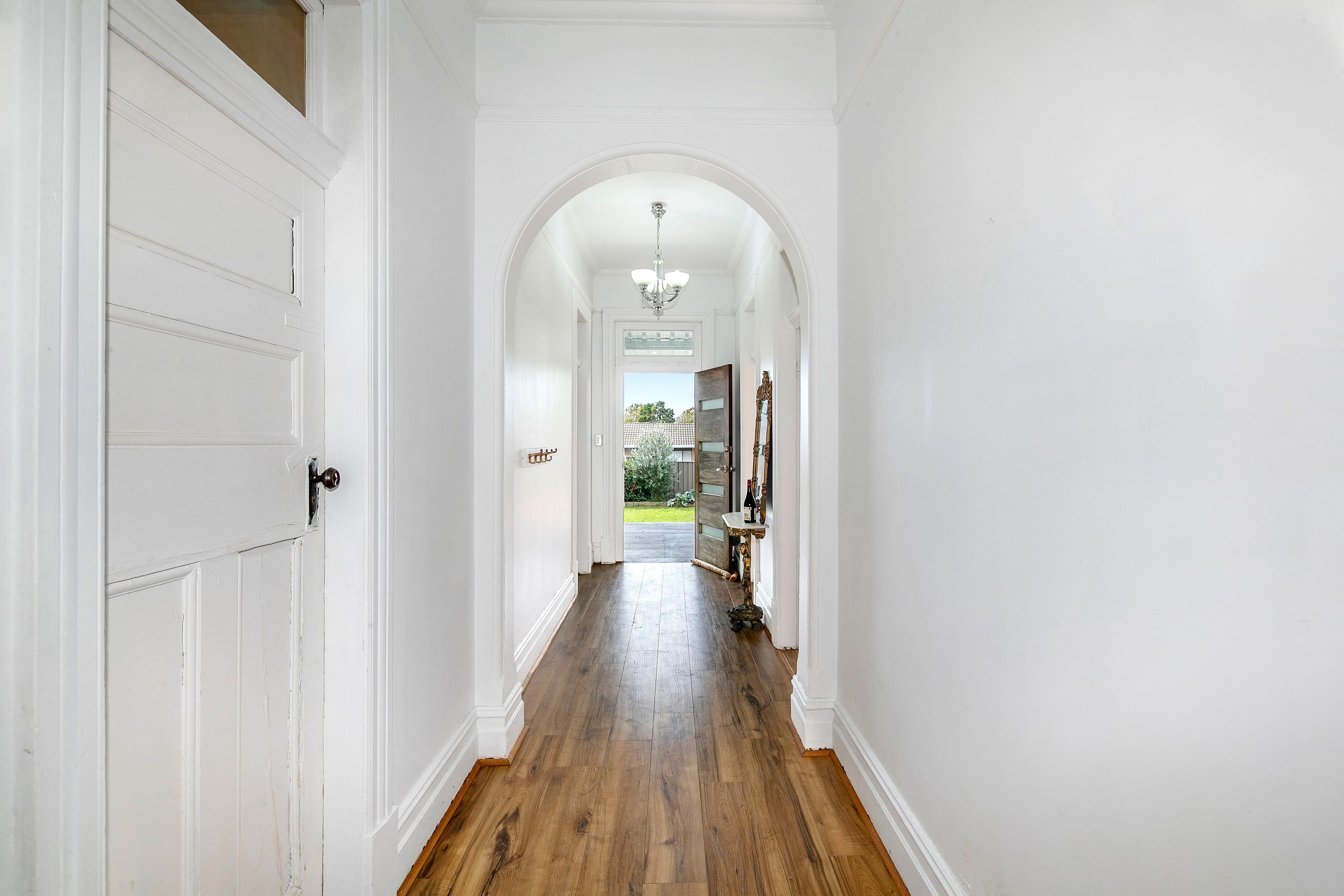 11 Belmore Street, Goulburn NSW 2580, Goulburn - Thumbnail 2