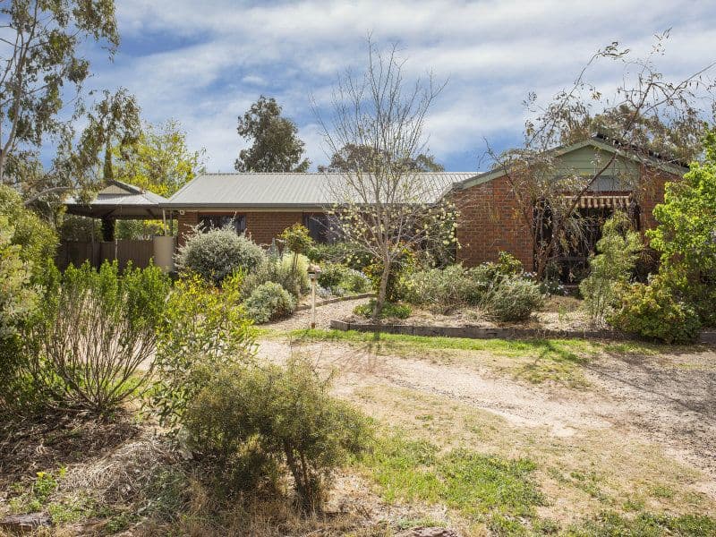 82 St Killian Street, WHITE HILLS VIC 3550, White Hills - Image 1