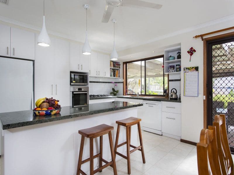82 St Killian Street, WHITE HILLS VIC 3550, White Hills - Thumbnail 2