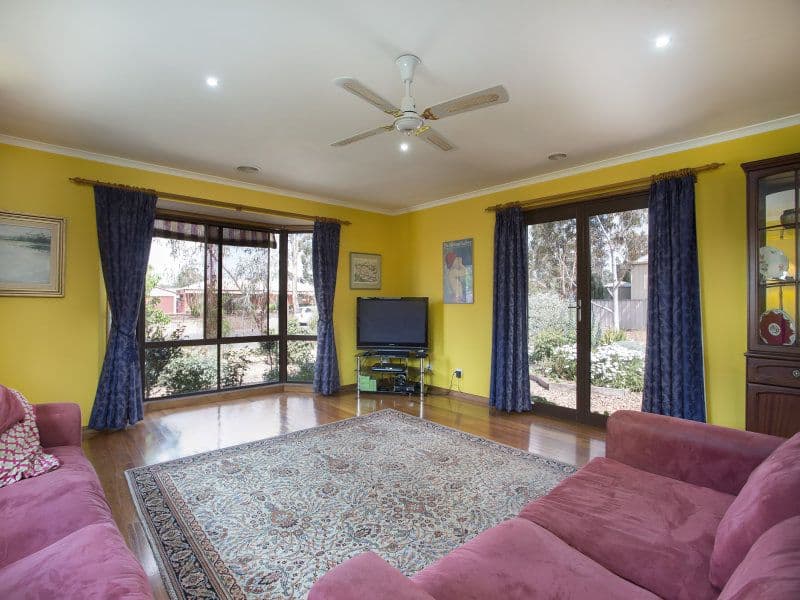 82 St Killian Street, WHITE HILLS VIC 3550, White Hills - Thumbnail 5