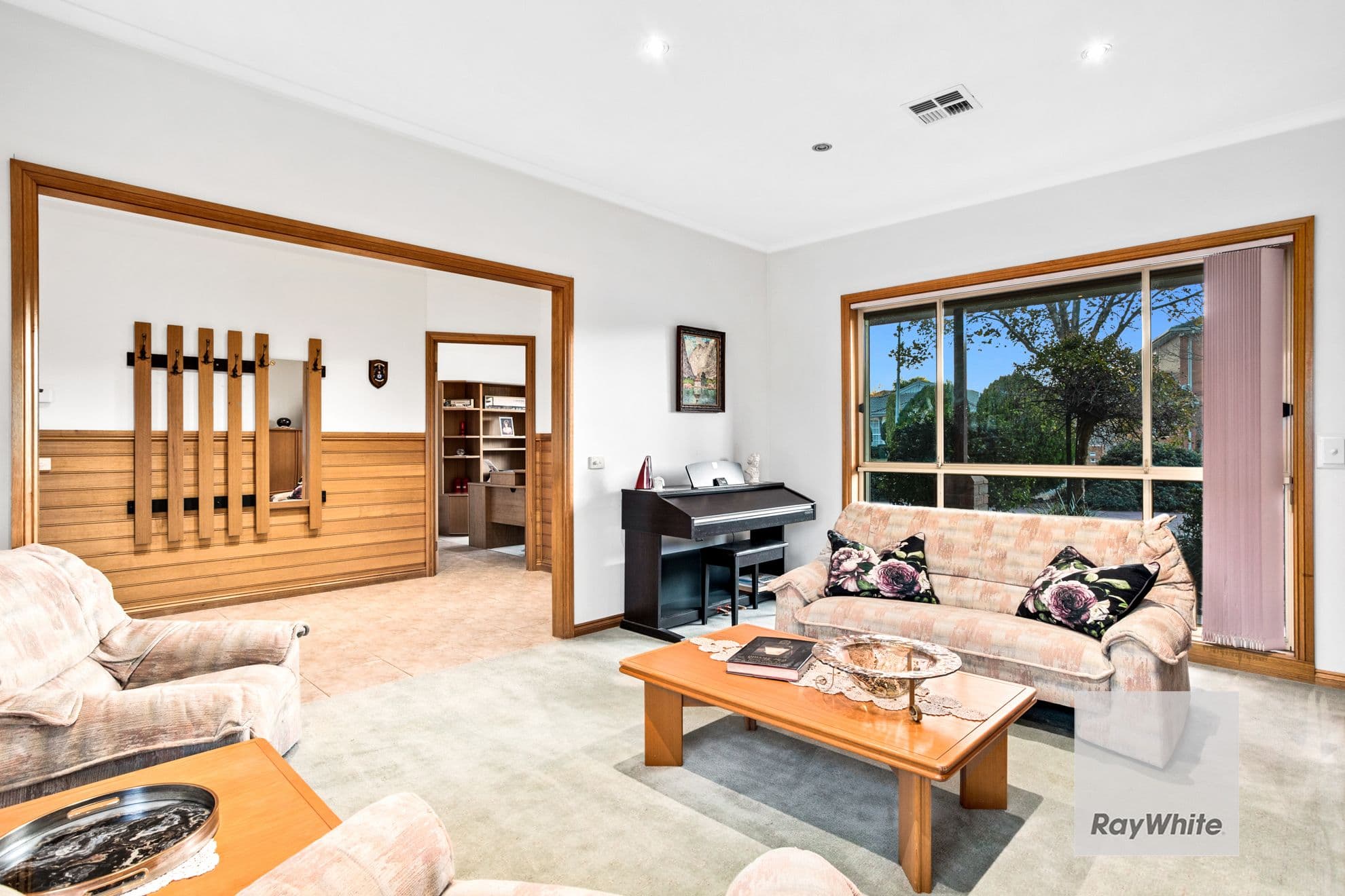 20 Murchison Avenue, Taylors Lakes VIC 3038, Taylors Lakes - Thumbnail 3