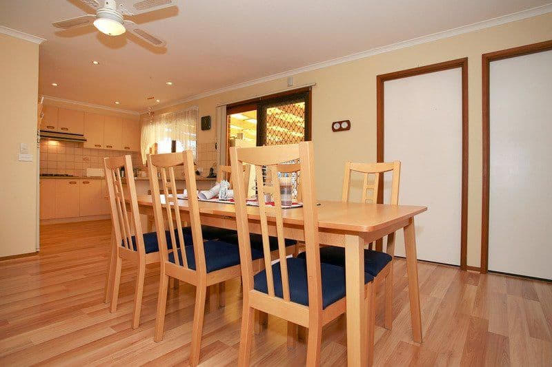 42 Huntington Drive, HAMPTON PARK VIC 3976, Hampton Park - Thumbnail 7