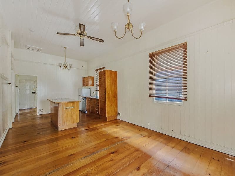 18 Norman Street, SOUTHPORT QLD 4215, Southport - Thumbnail 5