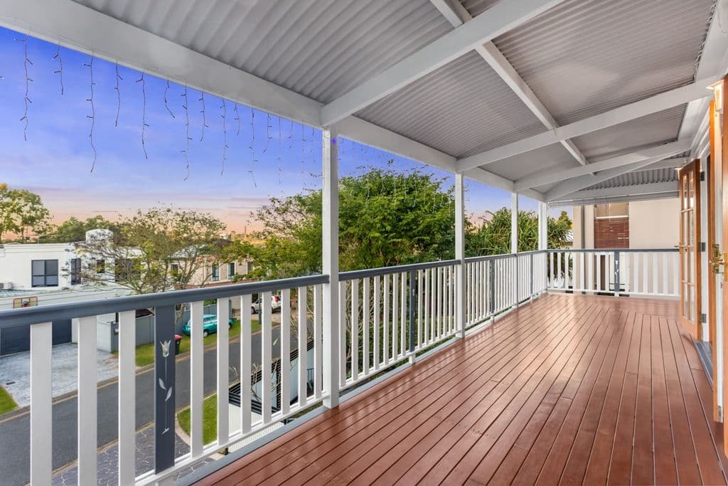 6 Daniel Place, Newmarket QLD 4051, Newmarket - Thumbnail 2