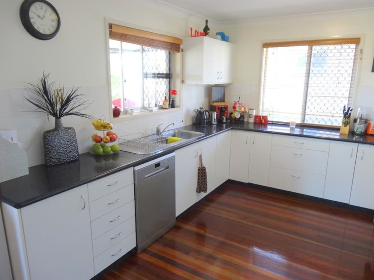 13 Victory Street, Raceview QLD 4305, Raceview - Thumbnail 2