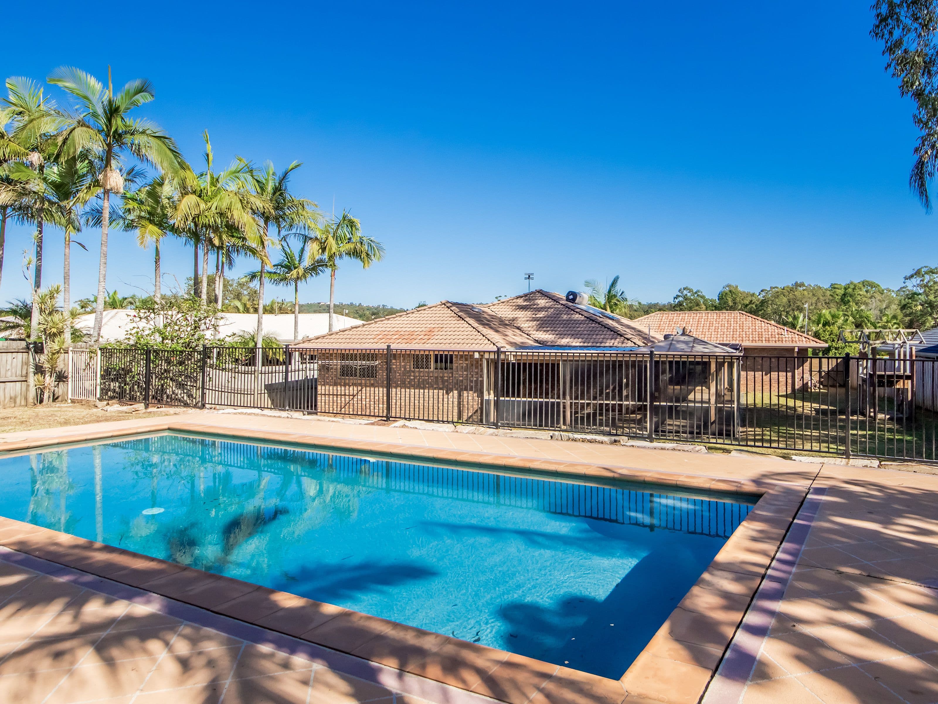41 Mildura Drive, Helensvale QLD 4212, Helensvale - Thumbnail 2