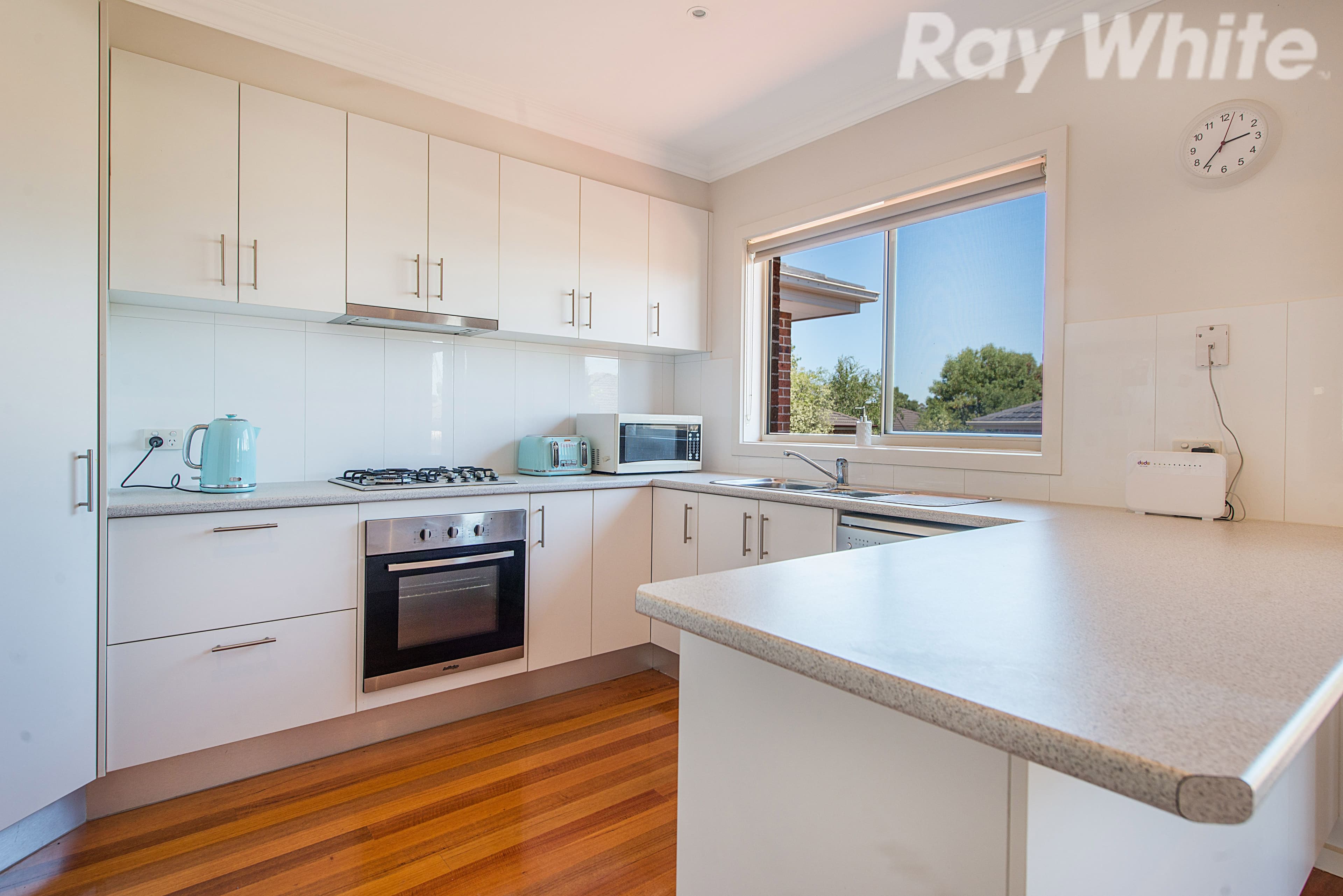 10 Falconer Road, Boronia VIC 3155, Boronia - Thumbnail 2