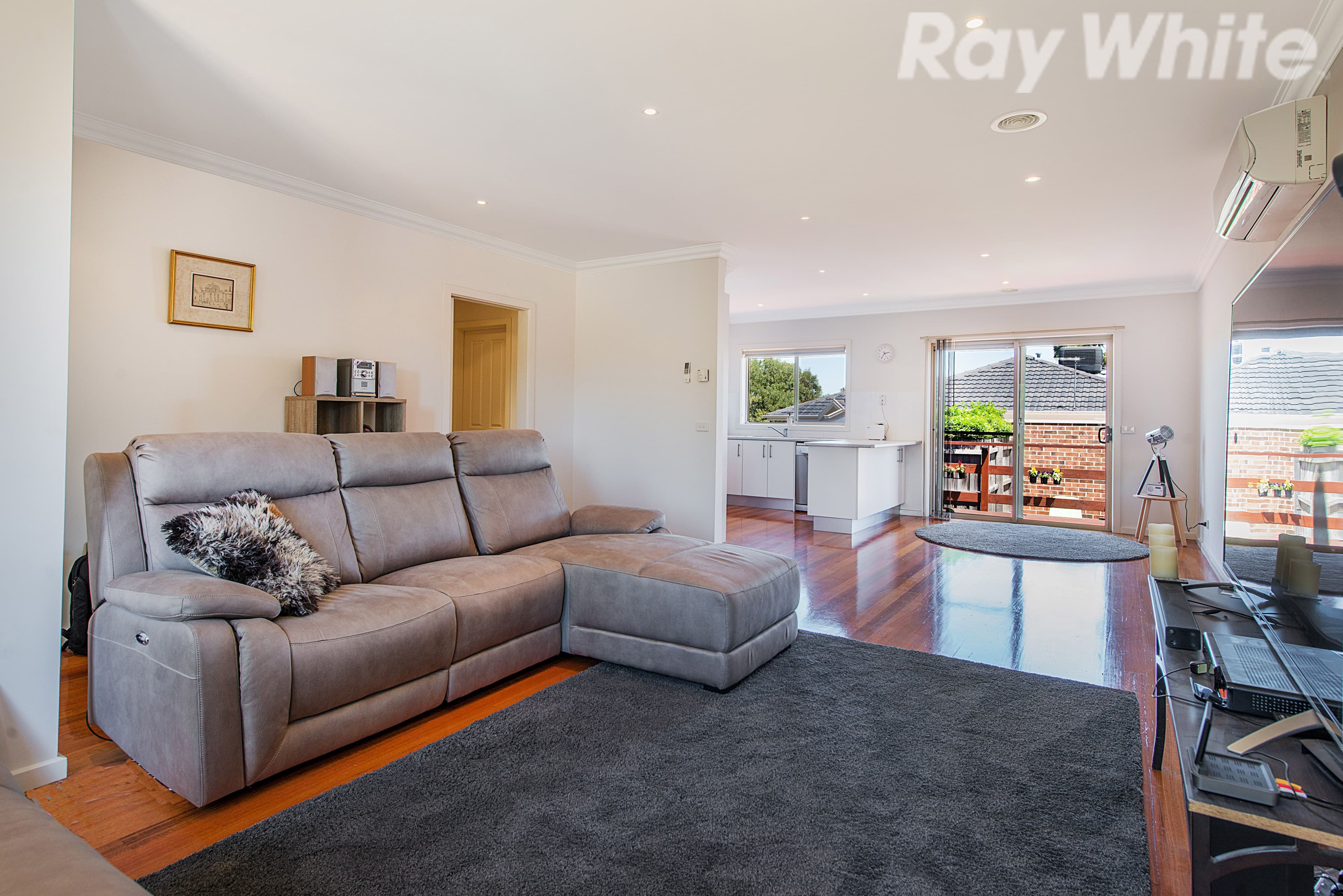10 Falconer Road, Boronia VIC 3155, Boronia - Thumbnail 3