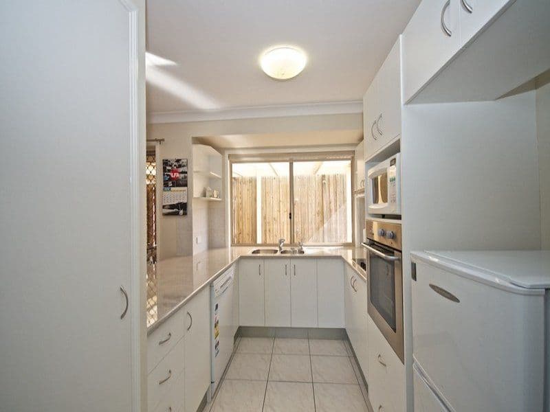 7 Fairweather Drive, PARKWOOD QLD 4214, Parkwood - Thumbnail 6