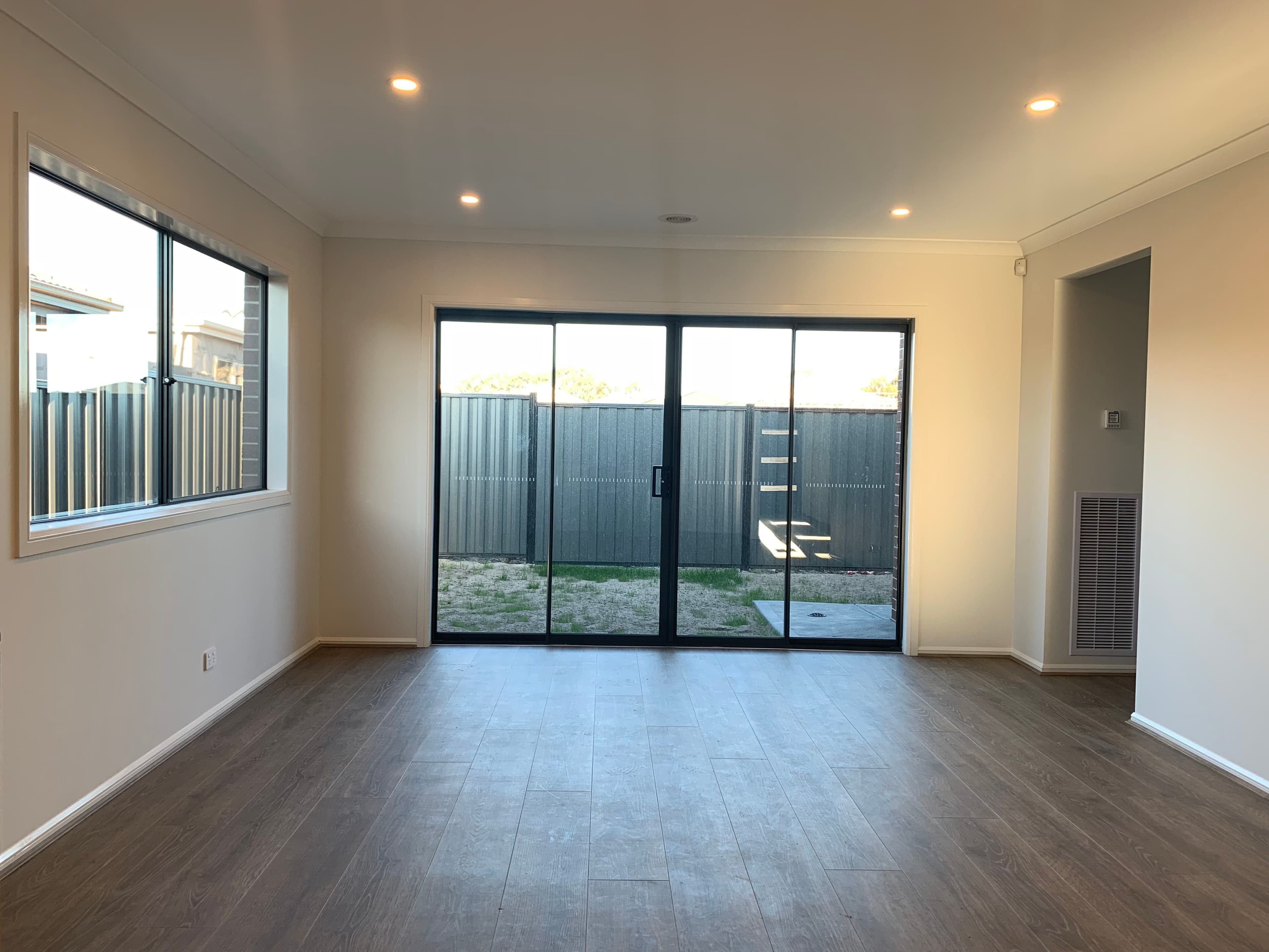 16 Wollemia Street, Craigieburn VIC 3064, Craigieburn - Thumbnail 5
