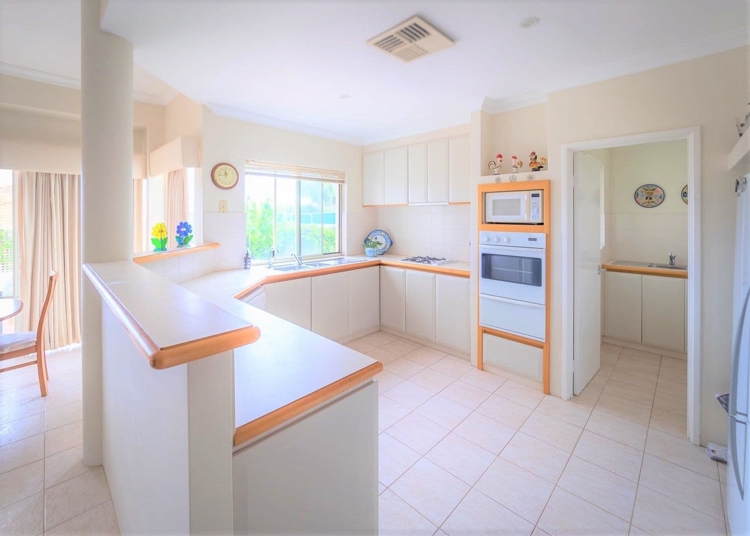 37 St Johns Wood Boulevard, Mount Claremont WA 6010, Mount Claremont - Thumbnail 4