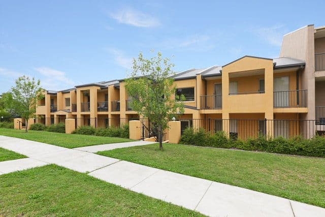 43 Antill Street, QUEANBEYAN NSW 2620, Queanbeyan - Image 1