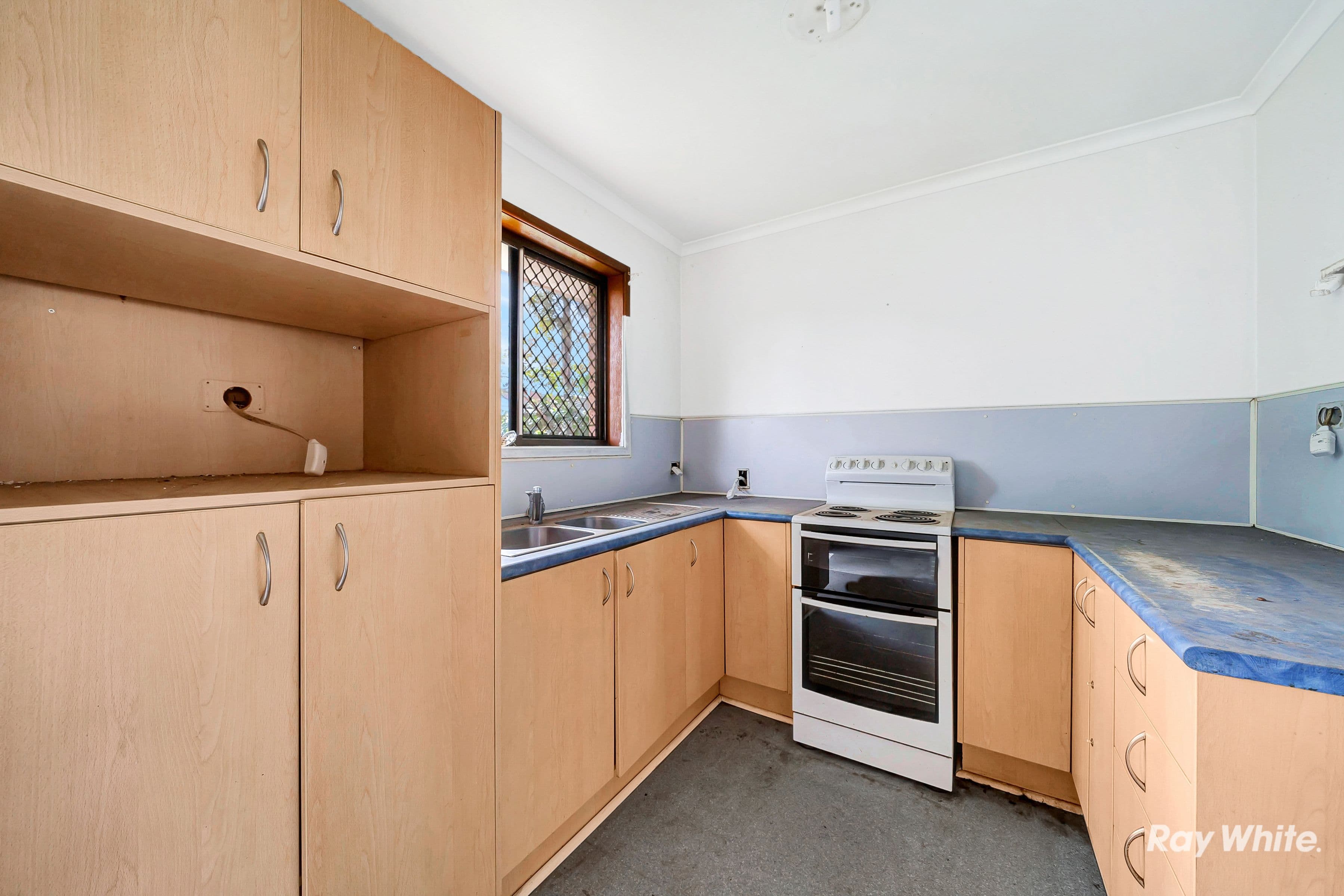 272 River Hills Road, Eagleby QLD 4207, Eagleby - Thumbnail 3