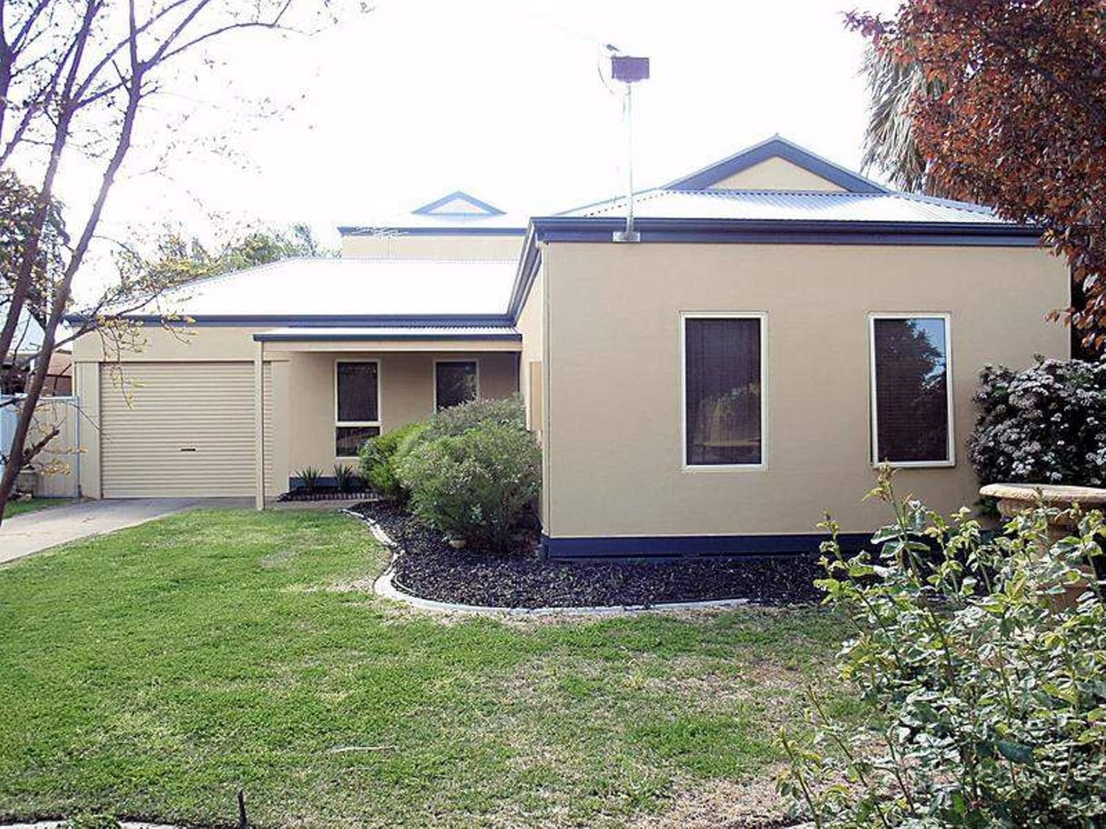 7 Kurrajong Parade, Mildura - Thumbnail 2
