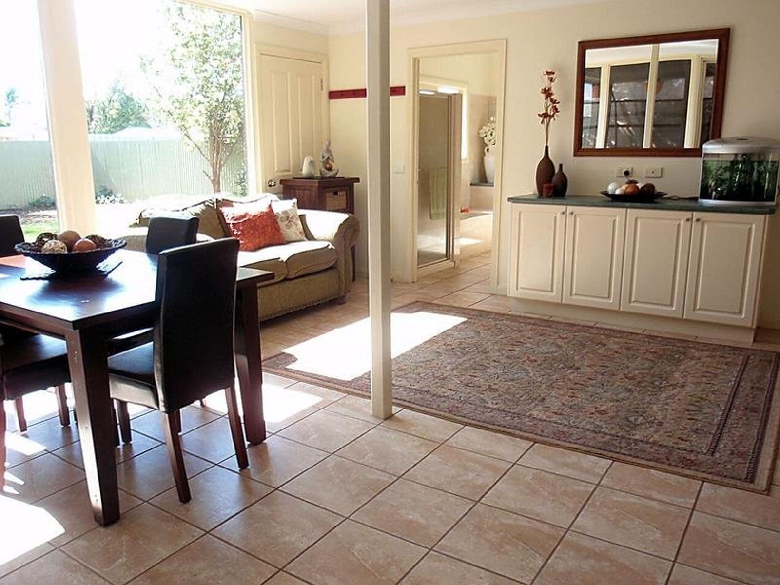 7 Kurrajong Parade, Mildura - Thumbnail 5