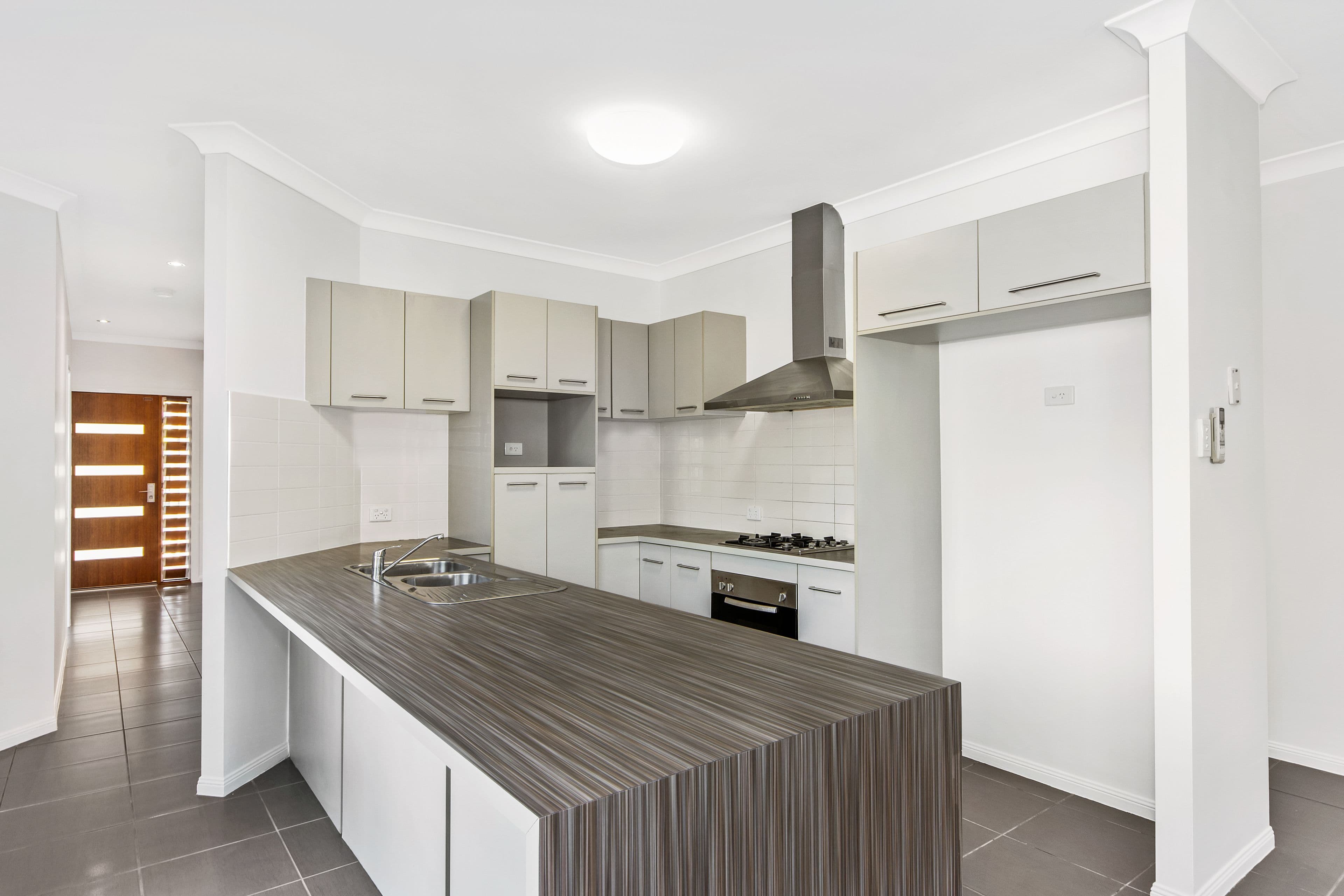 18 Mannikin Way, Bohle Plains QLD 4817, Bohle Plains - Thumbnail 2