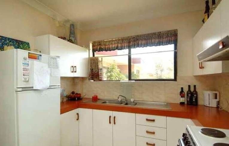 23 Earl Street, GREENSLOPES QLD 4120, Greenslopes - Thumbnail 2