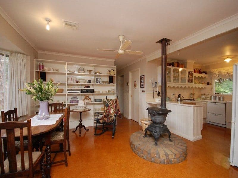 4 Aqueduct Avenue, MOUNT EVELYN VIC 3796, Mount Evelyn - Image 1