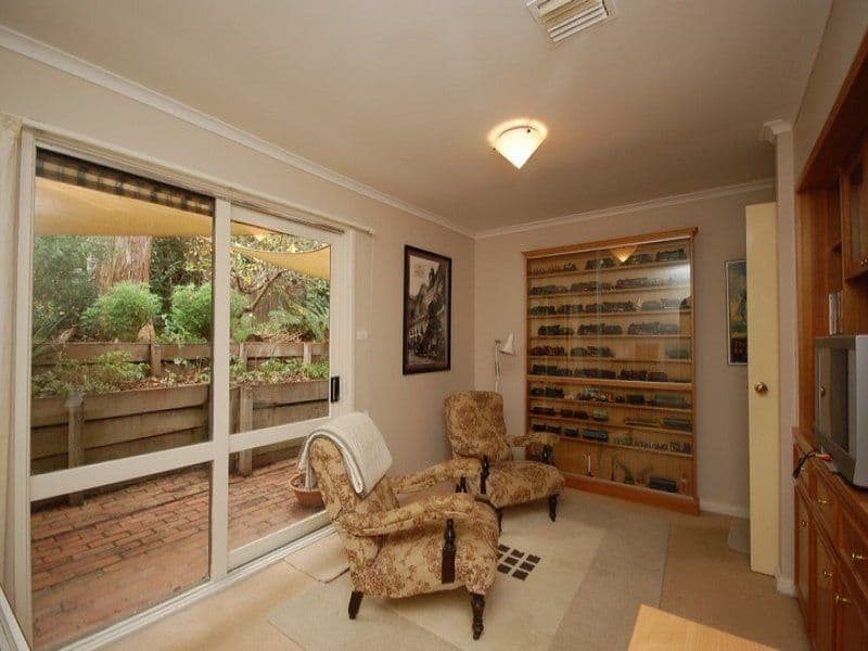 4 Aqueduct Avenue, MOUNT EVELYN VIC 3796, Mount Evelyn - Thumbnail 4