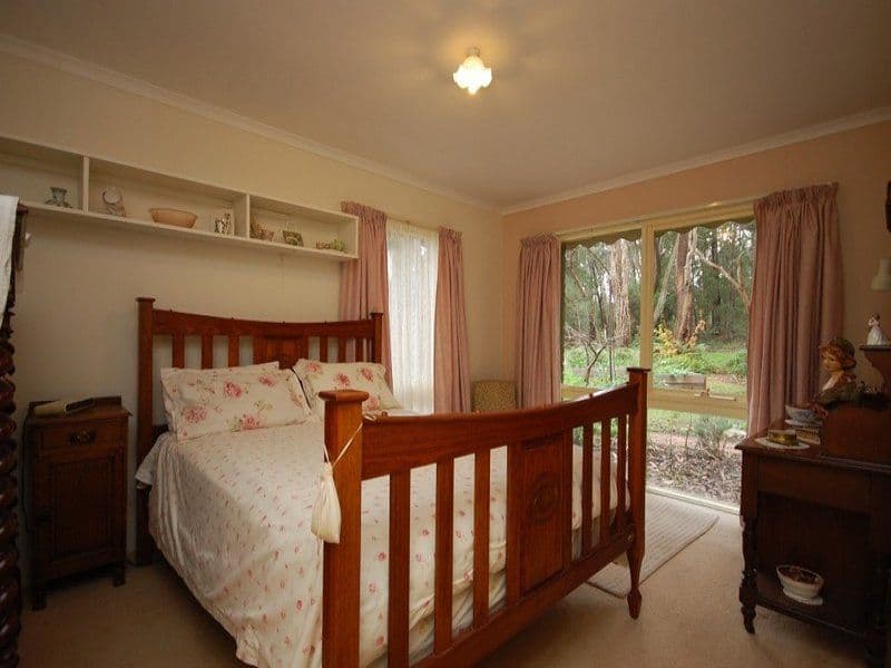 4 Aqueduct Avenue, MOUNT EVELYN VIC 3796, Mount Evelyn - Thumbnail 7