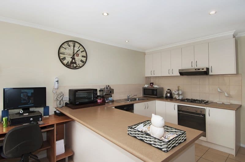 4 Bushy Park Place, CARRUM DOWNS VIC 3201, Carrum Downs - Thumbnail 2