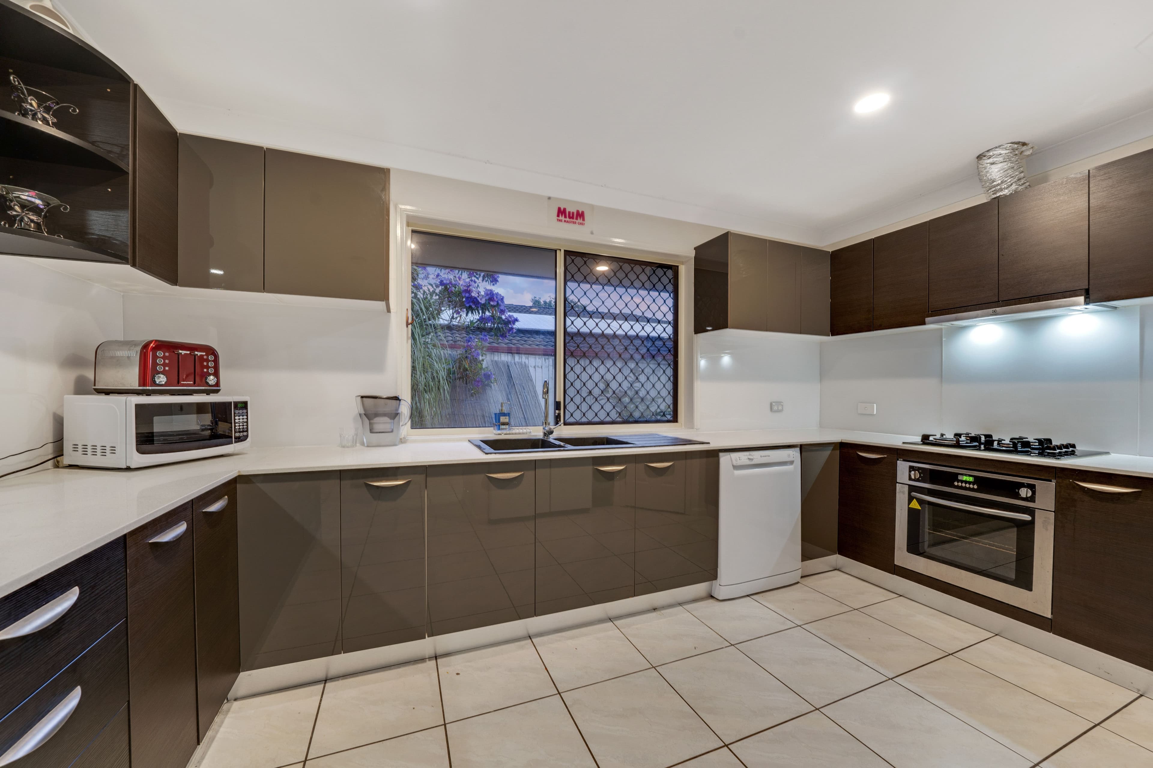 16 Torresian Place, Heritage Park QLD 4118, Heritage Park - Thumbnail 6