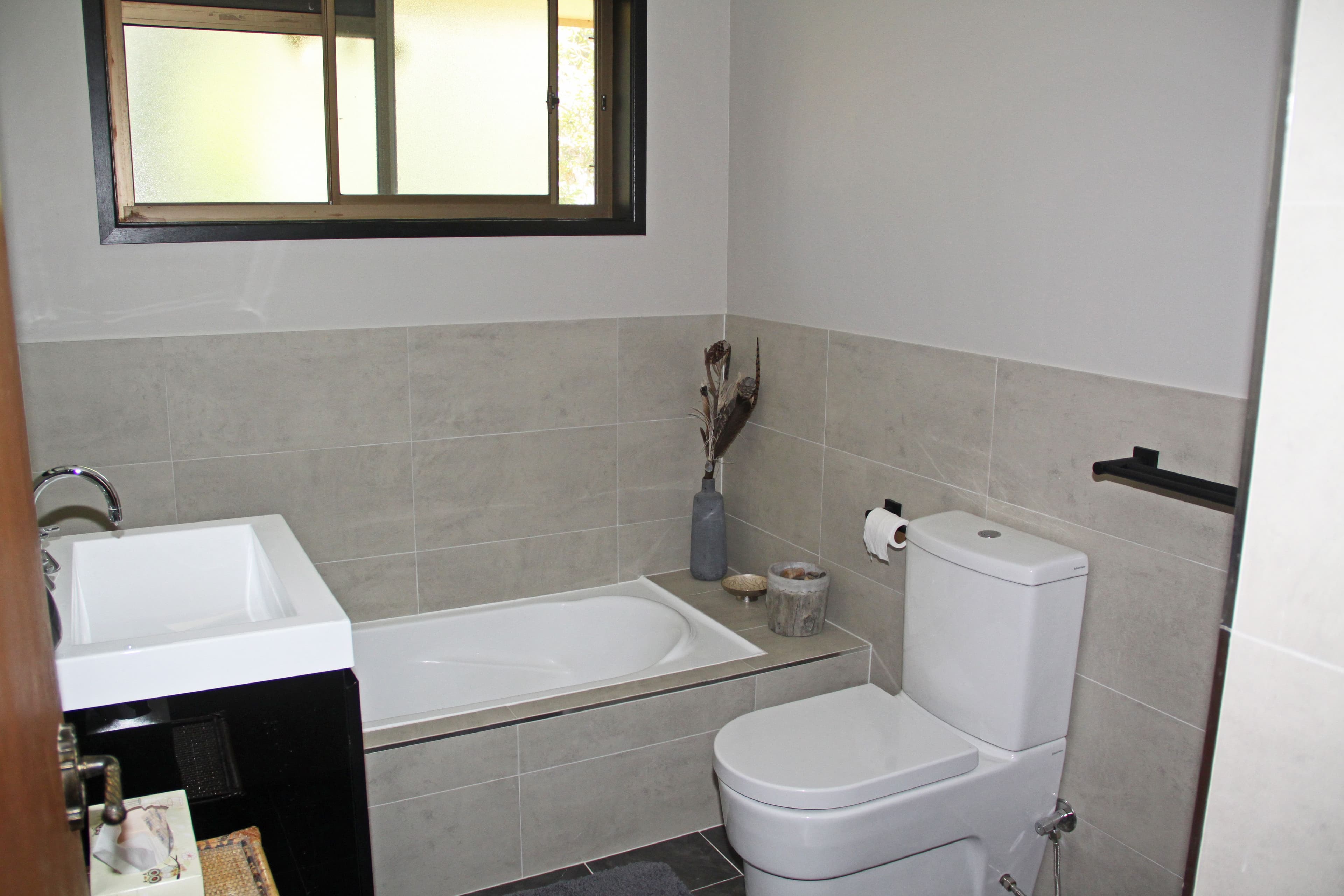 6 Tern Close, Lakewood - Thumbnail 5