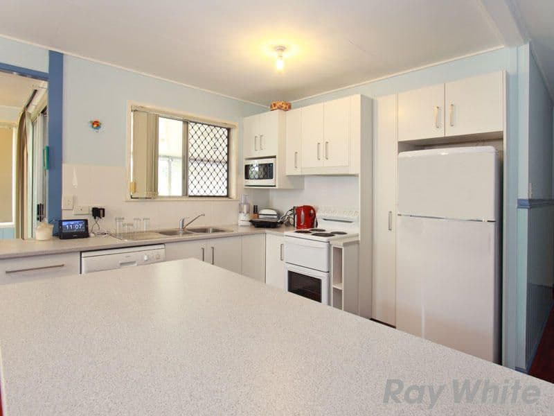 9 Ferguson Street, ALBANY CREEK QLD 4035, Albany Creek - Thumbnail 2