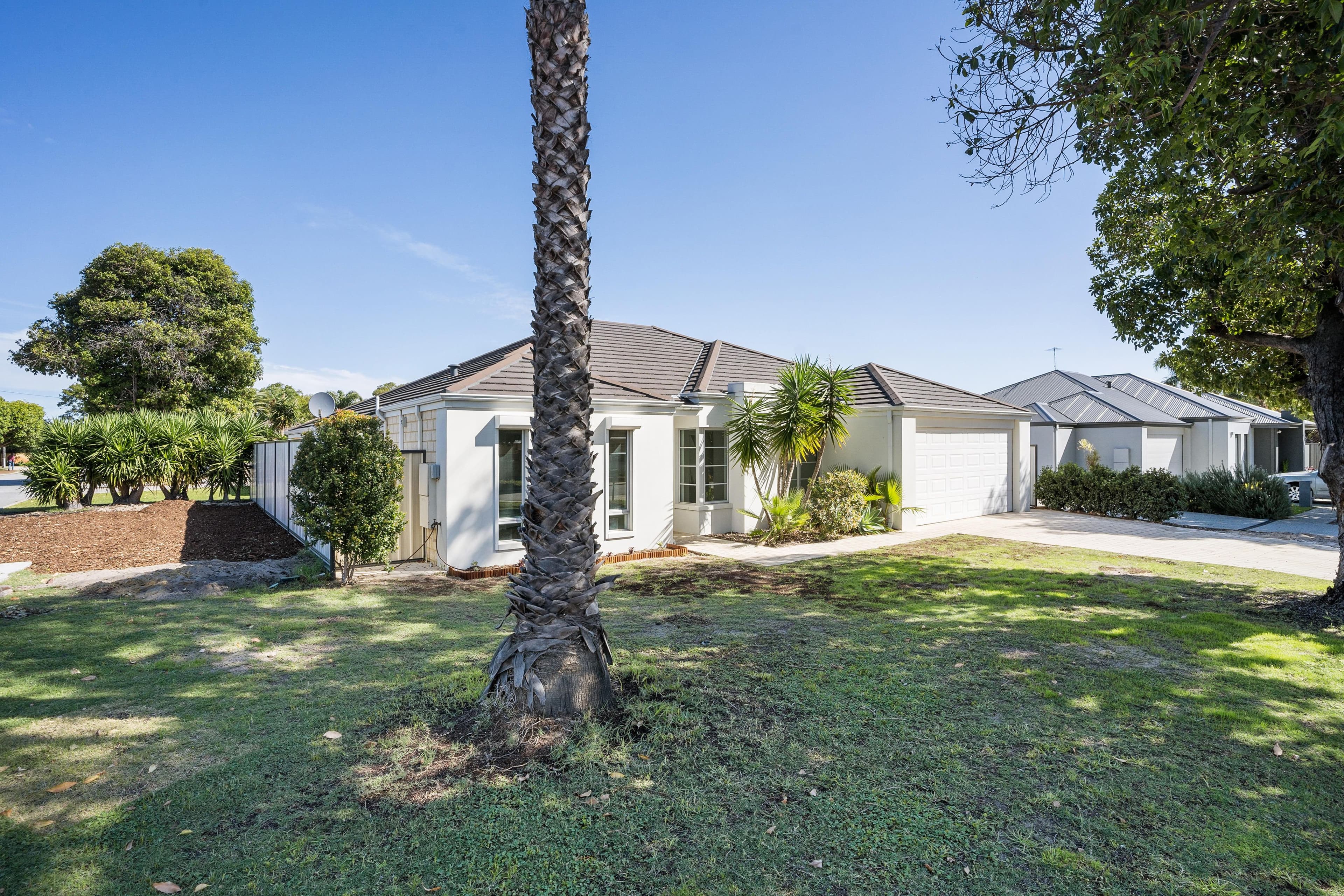 1 Croft Avenue, Dianella WA 6059, Dianella - Thumbnail 2
