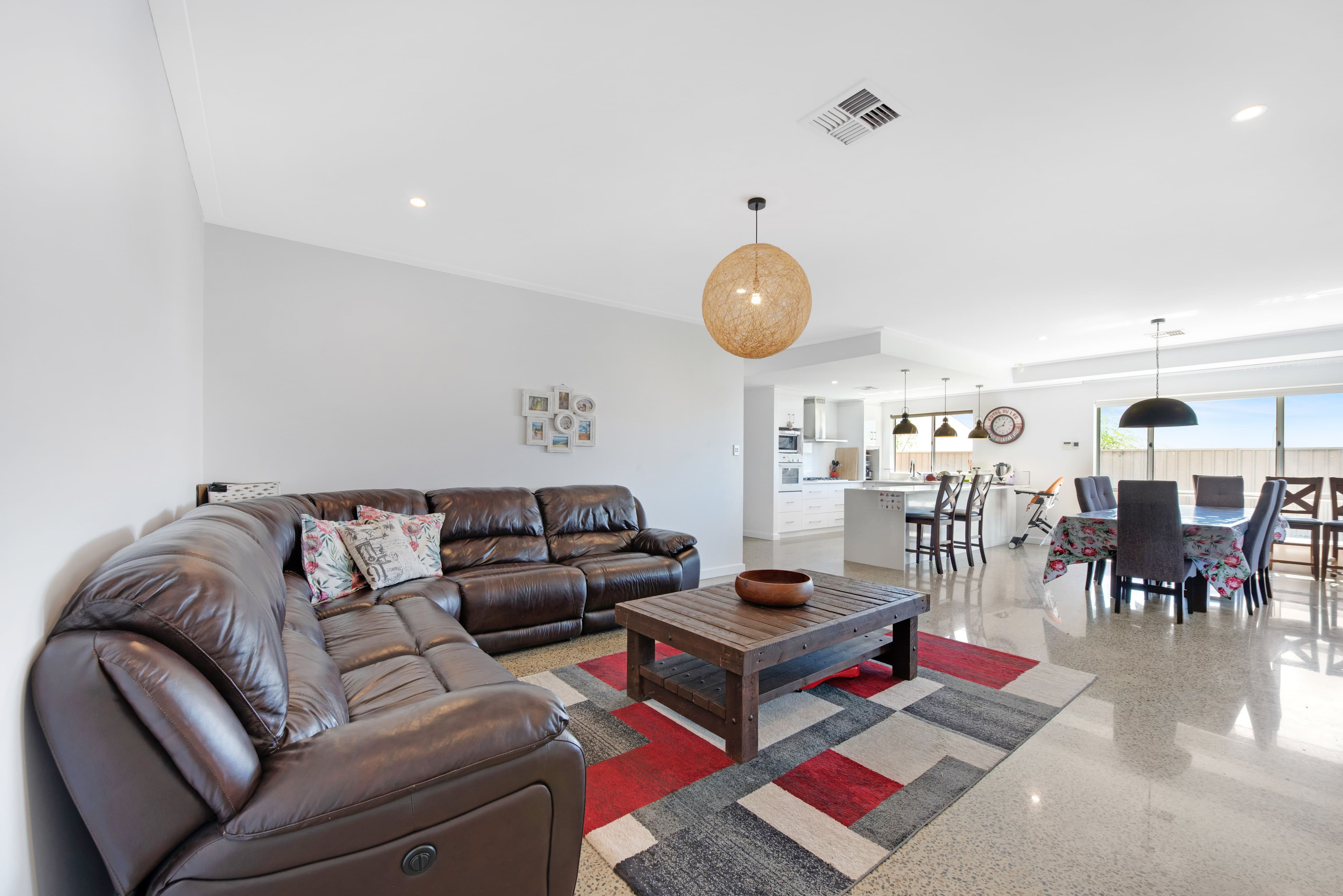 10 Doreen Pass, Wandina WA 6530, Wandina - Thumbnail 7