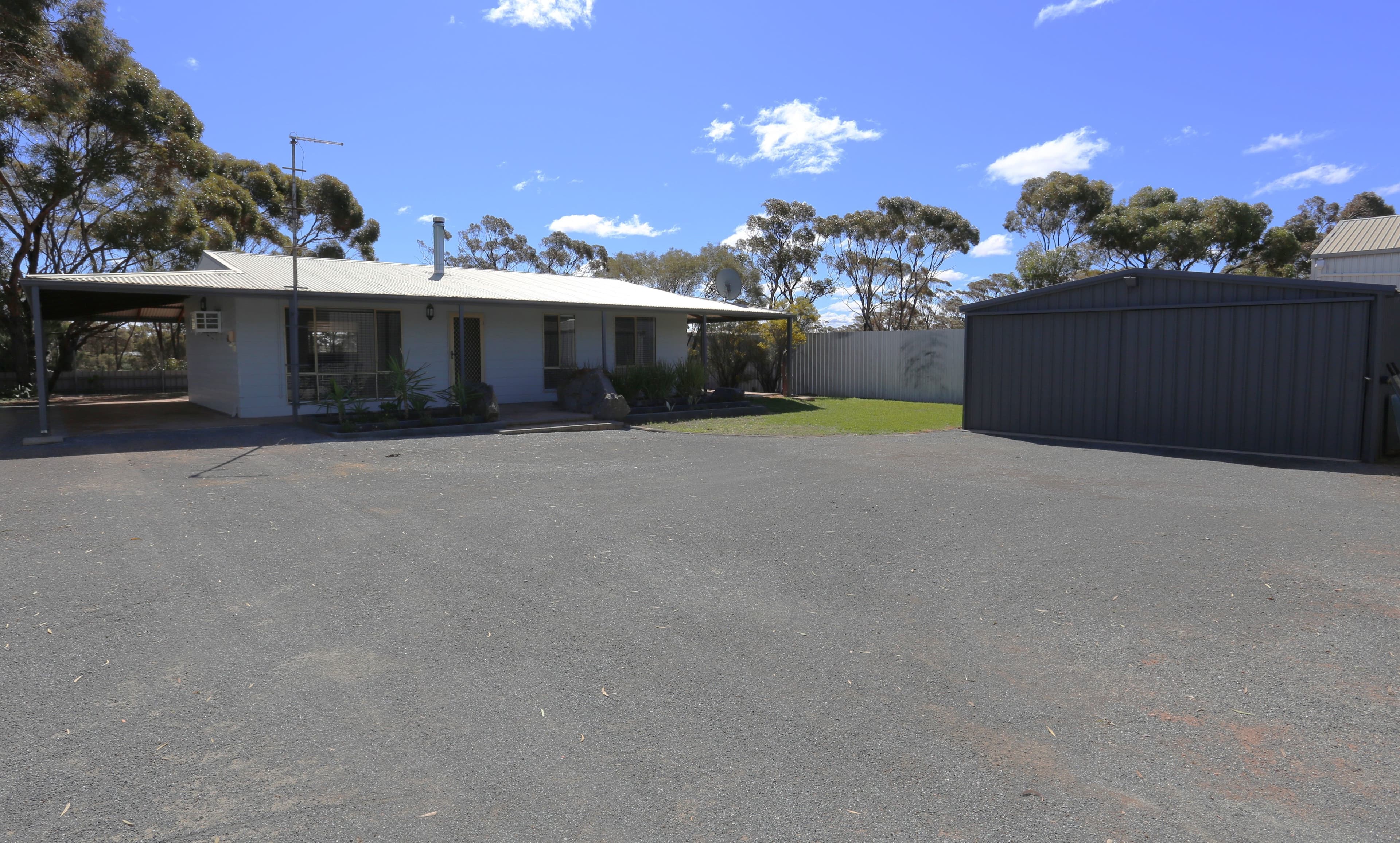 17 Clianthus Road, Kambalda West WA 6442, Kambalda West - Thumbnail 5